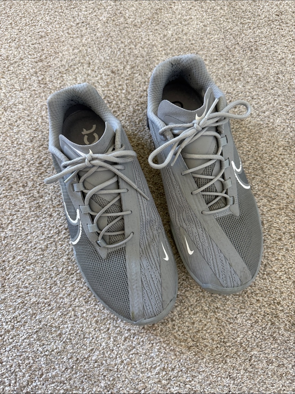 Nike Men’s Gray Athletic Running Shoes with White Swoosh